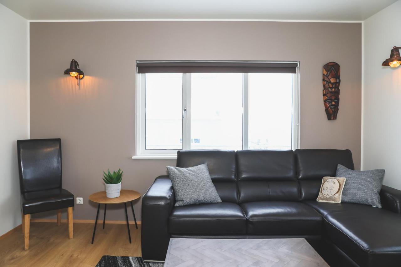 E18 Apartments Акурейри Экстерьер фото