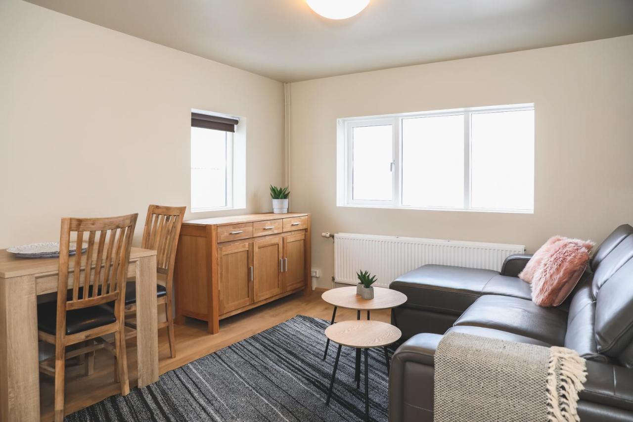 E18 Apartments Акурейри Экстерьер фото