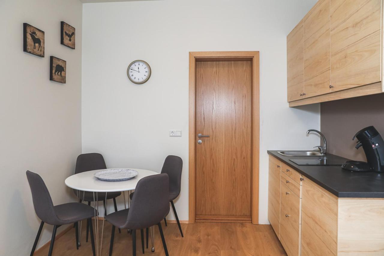 E18 Apartments Акурейри Экстерьер фото